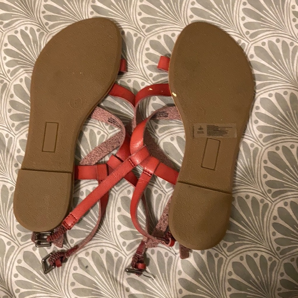 Sandals - Picture 2 of 4
